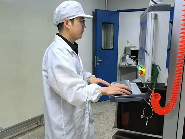 Fully Automatic Inspection Machine for Ampoules and Vials in Brazil